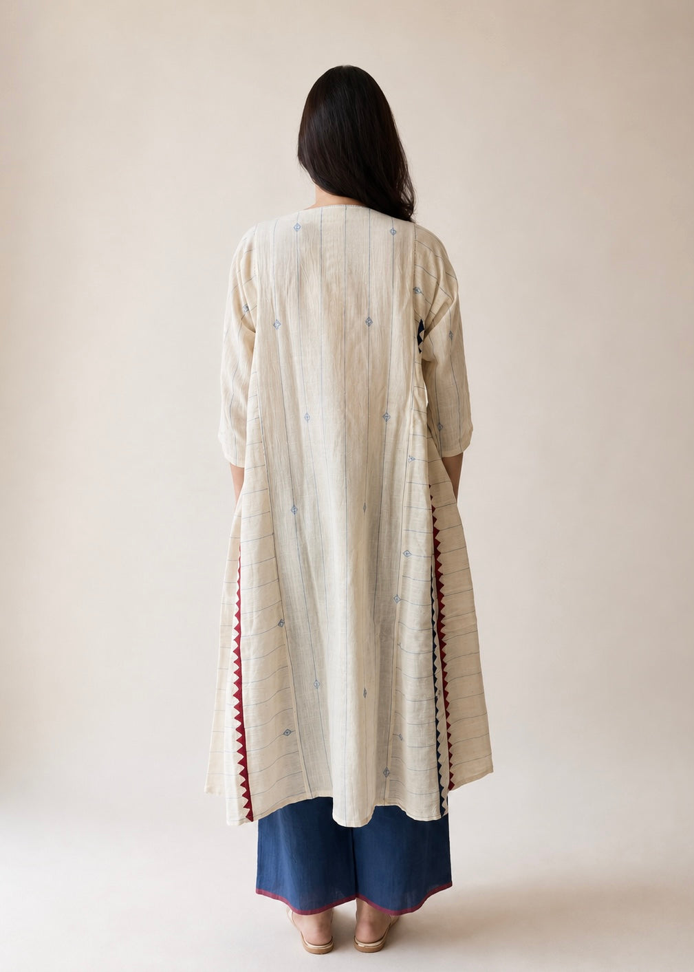 Jindan bhujodi white kali dress
